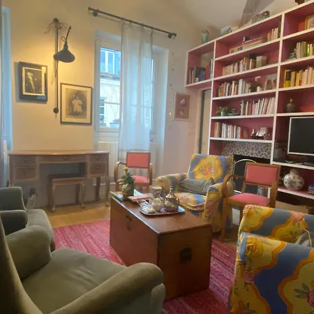 Apartment Cosy Place Des Vosges